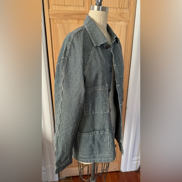 Elwood Railroad Stripe Denim Chore Jacket in Men’s Small NWT - Picture 6 of 7